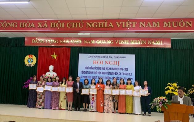Công đoàn Giáo dục tỉnh Quảng Nam tổ chức Hội nghị Sơ kết hoạt động công đoàn học kỳ I, Tổng kết 10 năm thực hiện Nghị quyết 6b/NQ- BCH, Chỉ thị 03/CT-TLĐ