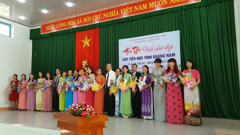 Khai mạc Hội thi “Viết chữ đẹp” cấp tiểu học tỉnh Quảng Nam năm học 2016-2017