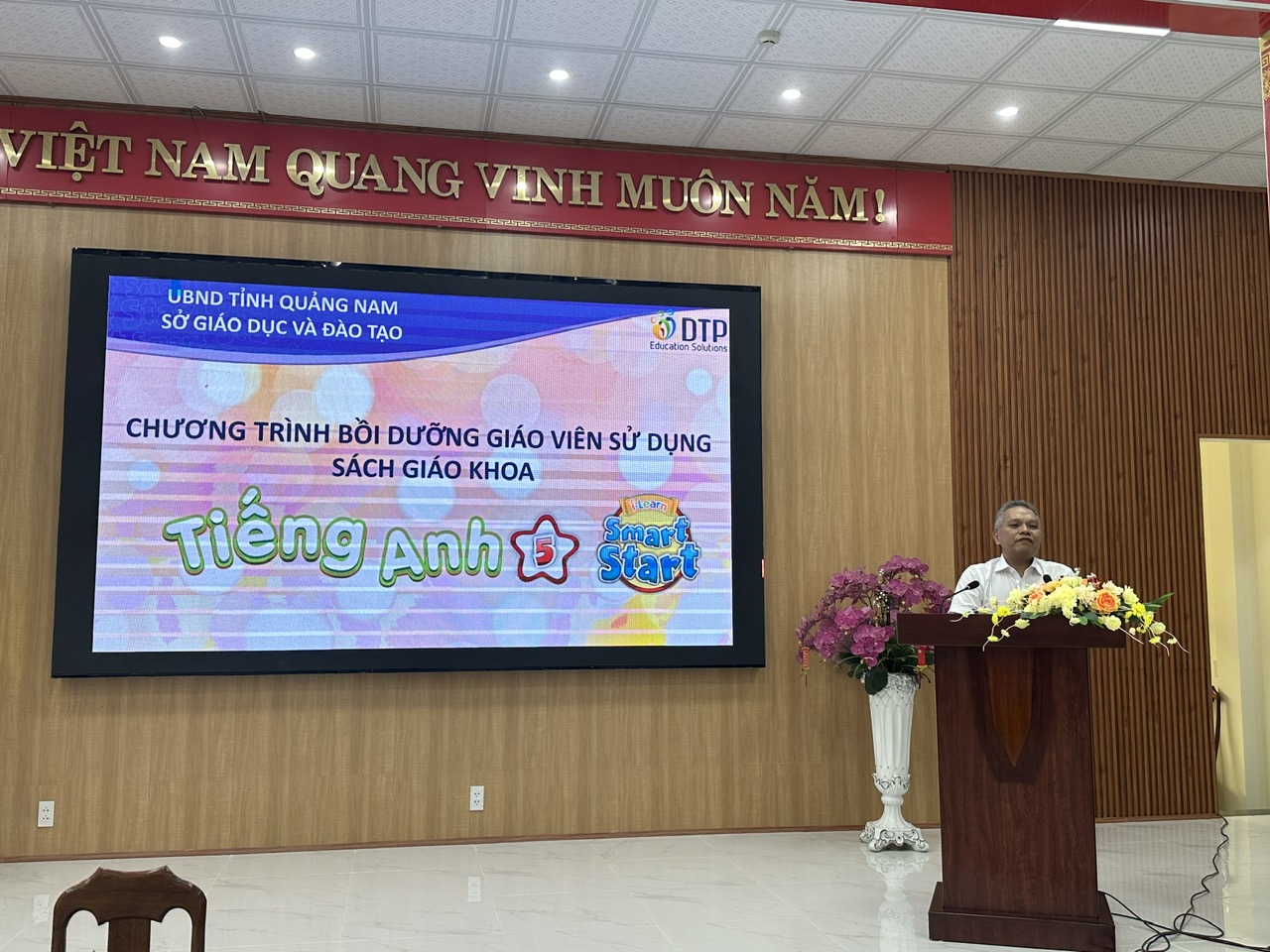TẬP HUẤN GIÁO VIÊN SỬ DỤNG BỘ SÁCH GIÁO KHOA TIẾNG ANH LỚP 5 I-LEARN SMART START